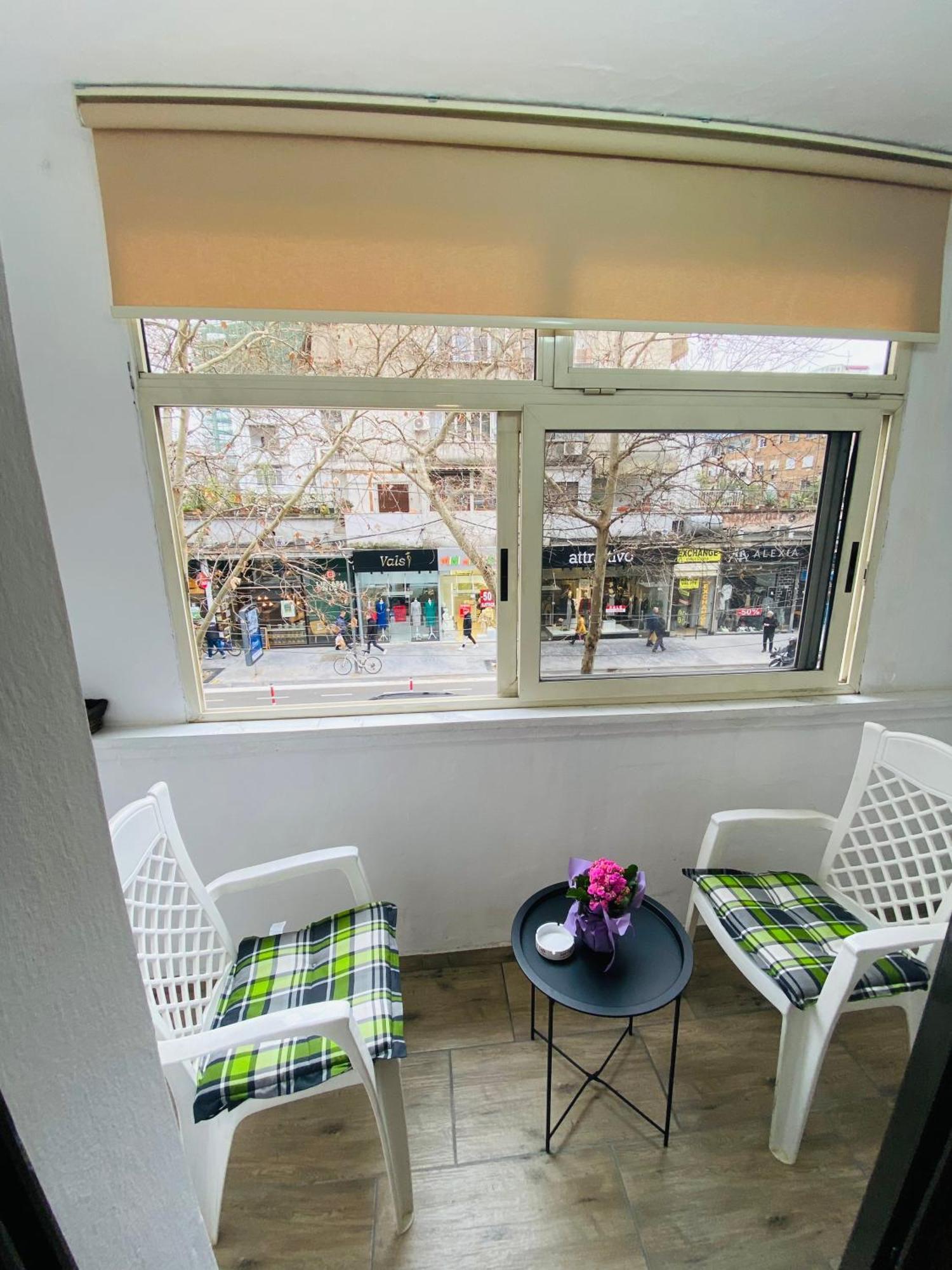 Skerdi'S Apartment - City Center Тирана Екстериор снимка