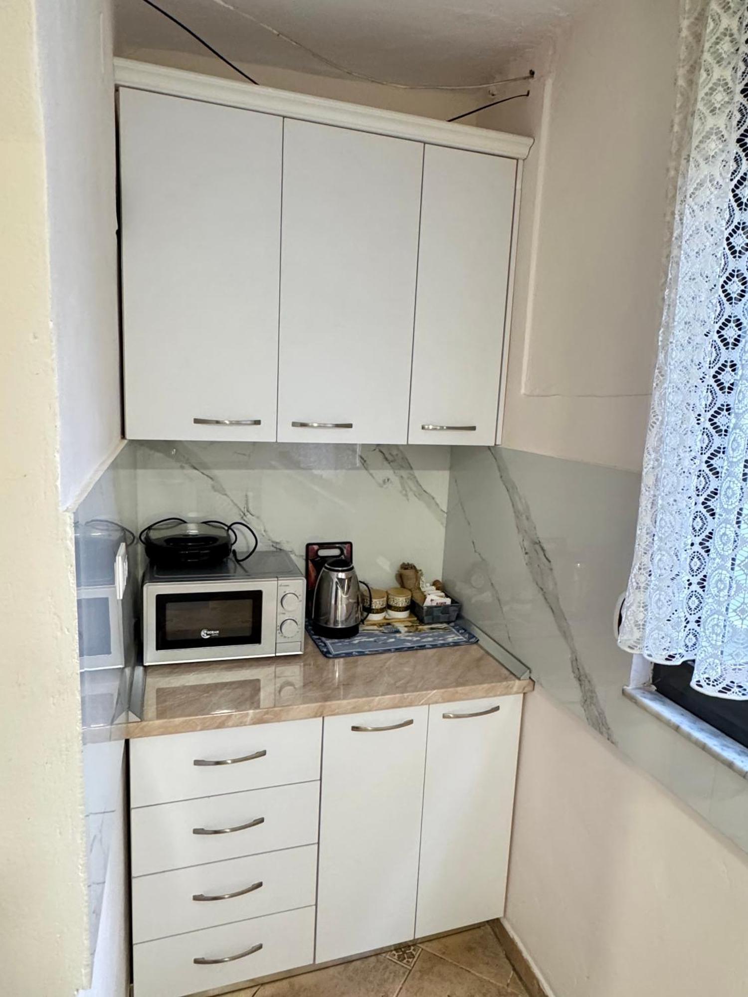Skerdi'S Apartment - City Center Тирана Екстериор снимка